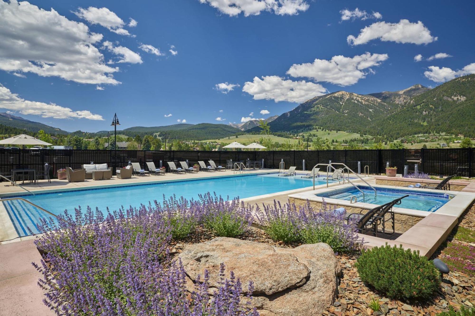 Residence Inn By Marriott Big Sky/The Wilson Hotel Екстер'єр фото