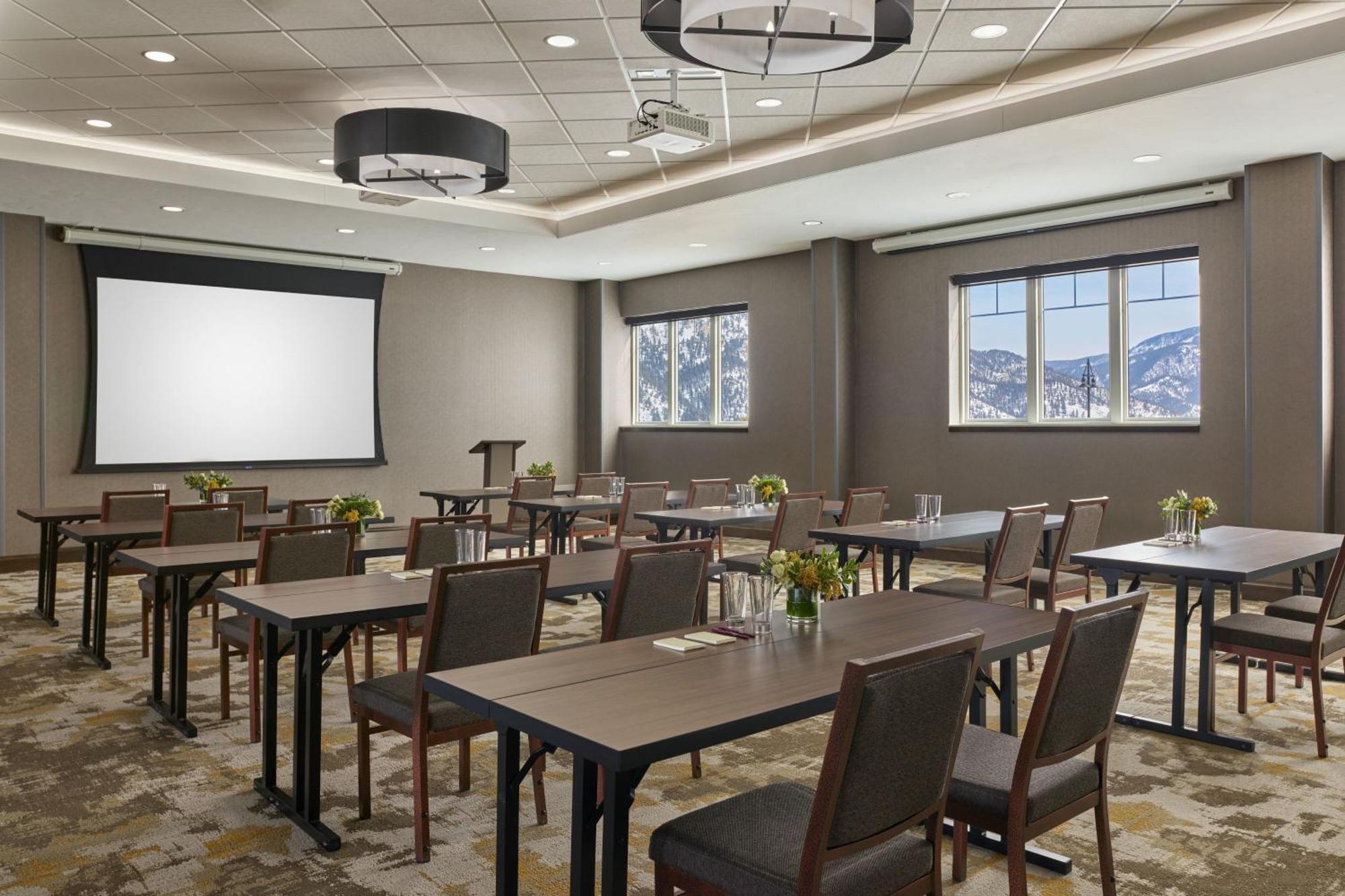 Residence Inn By Marriott Big Sky/The Wilson Hotel Екстер'єр фото